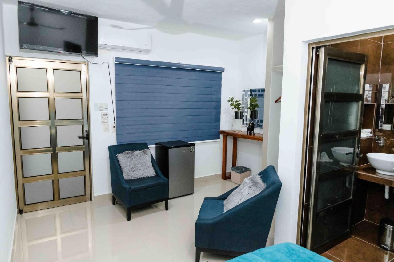 Hotel Naomi City Center Bacalar Kültér fotó